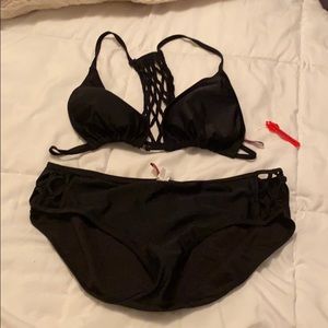 Black Cross detail Bikini